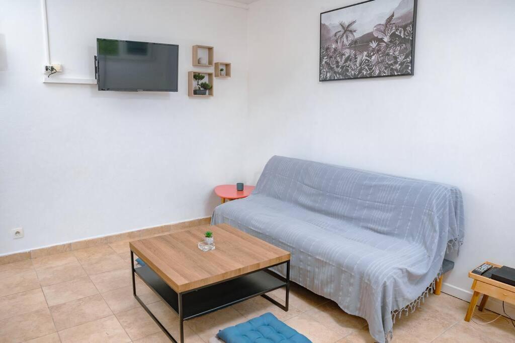 Villa Le Man Nima Les Abymes Exterior foto